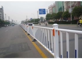 宜春市市政道路护栏工程