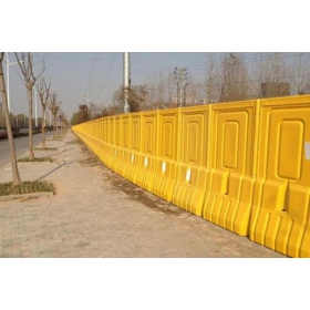 宜春市公路高栏水马厂家_道路围栏水马_厂家_价格